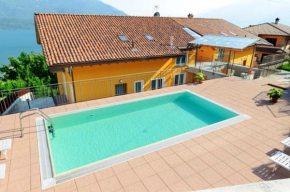 Cozy apartment with lake view Domaso